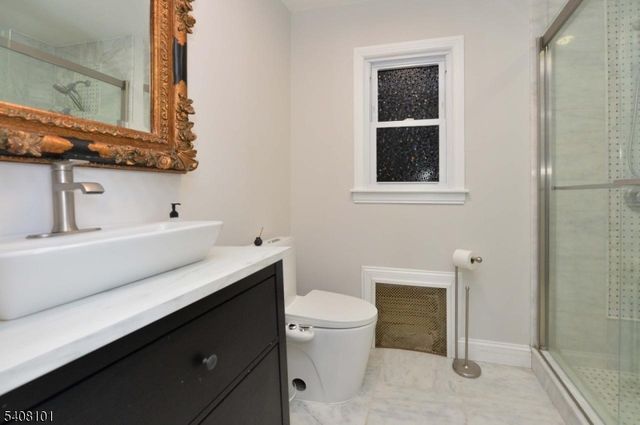 30 Rosalie St, Fair Lawn Boro, NJ 07410