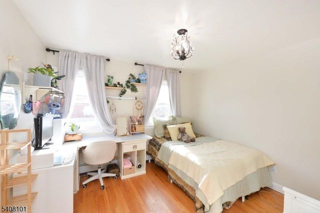 30 Rosalie St, Fair Lawn Boro, NJ 07410