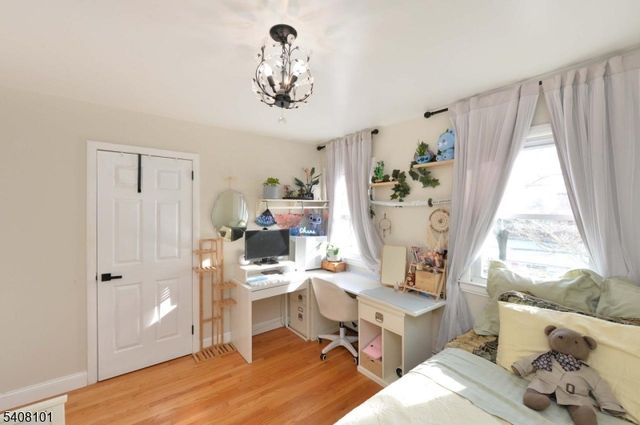 30 Rosalie St, Fair Lawn Boro, NJ 07410