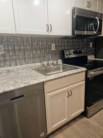 247 VT Route 100, Wilmington, VT 05363