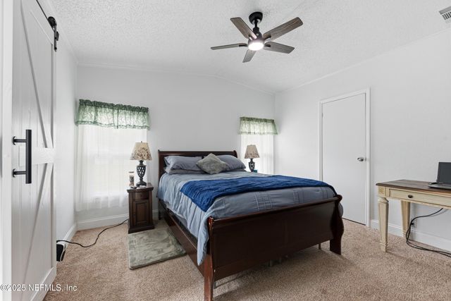 14513 W DUVAL Place W, Jacksonville, FL 32218