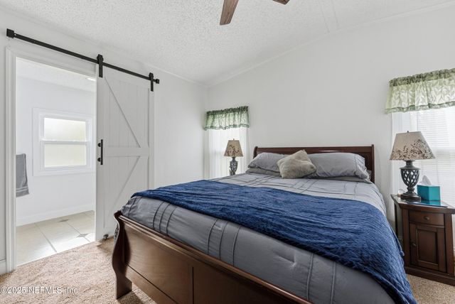 14513 W DUVAL Place W, Jacksonville, FL 32218