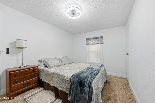 14513 W DUVAL Place W, Jacksonville, FL 32218