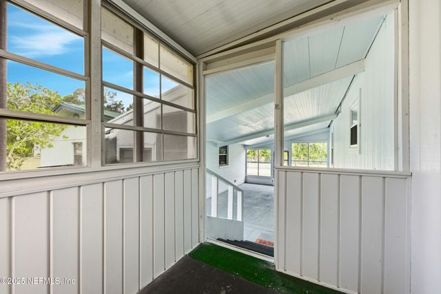 14513 W DUVAL Place W, Jacksonville, FL 32218