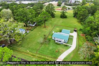 14513 W DUVAL Place W, Jacksonville, FL 32218