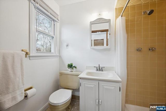 1 Jardine Court, Morris Township, NJ 07950