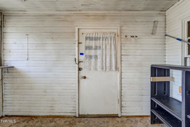 1411 East Watauga Avenue, Johnson City, TN 37601