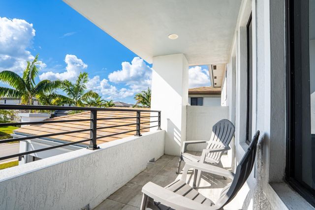 10555 Cobalt Court, Parkland, FL 33076