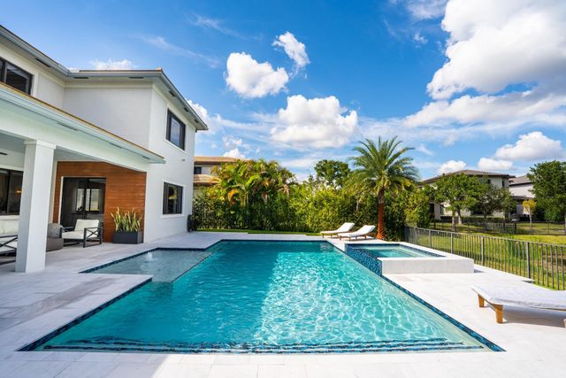 10555 Cobalt Court, Parkland, FL 33076