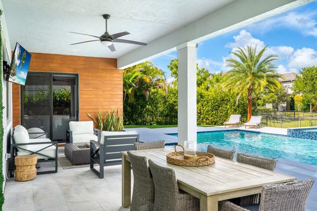 10555 Cobalt Court, Parkland, FL 33076