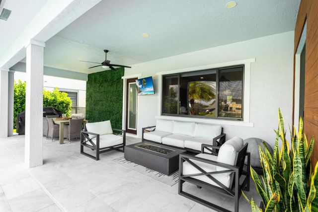 10555 Cobalt Court, Parkland, FL 33076