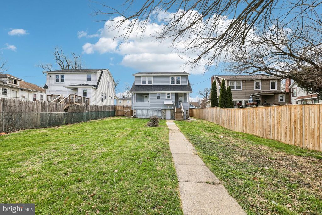 Image 40 of property listing at 4118 KATHLAND AVE, Baltimore, MD 21207