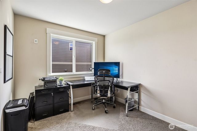 21729 Quiet Water Loop, Lake Tapps, WA 98391