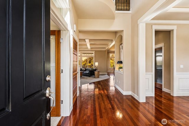 21729 Quiet Water Loop, Lake Tapps, WA 98391