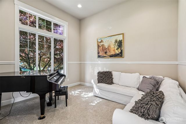 21729 Quiet Water Loop, Lake Tapps, WA 98391