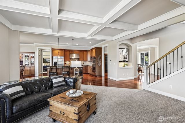 21729 Quiet Water Loop, Lake Tapps, WA 98391