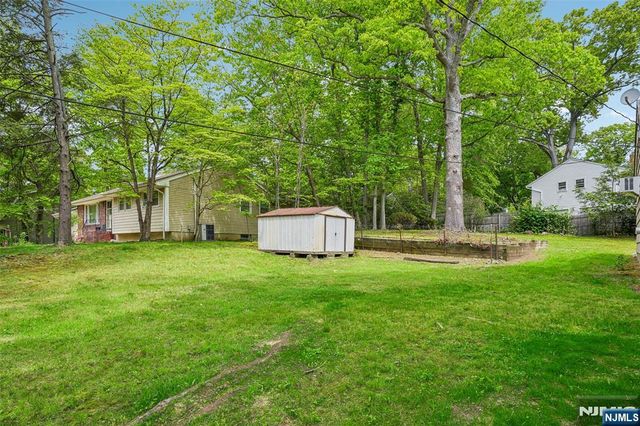 900 Hillsdale Avenue, Hillsdale, NJ 07642