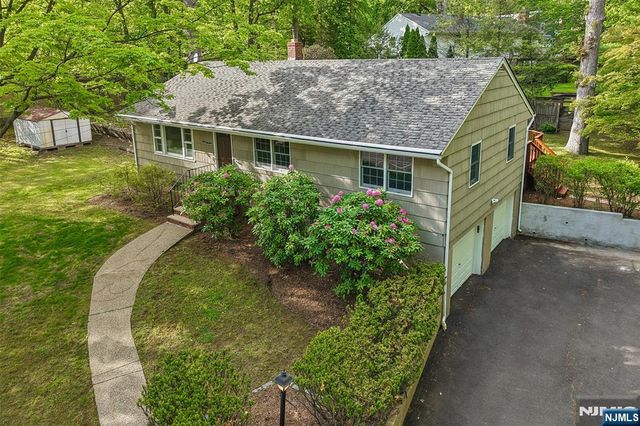 900 Hillsdale Avenue, Hillsdale, NJ 07642