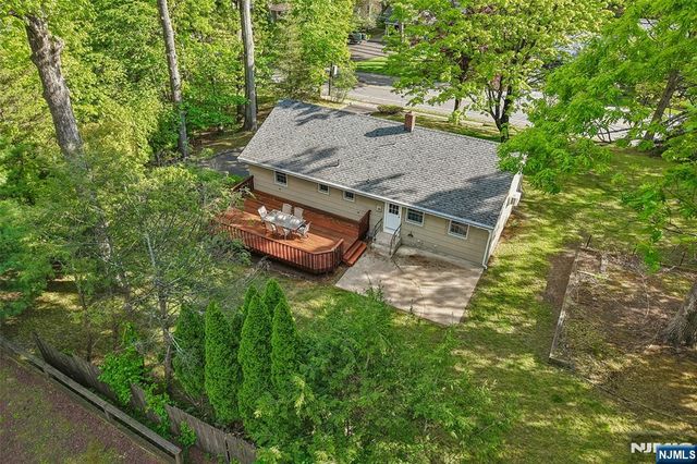 900 Hillsdale Avenue, Hillsdale, NJ 07642