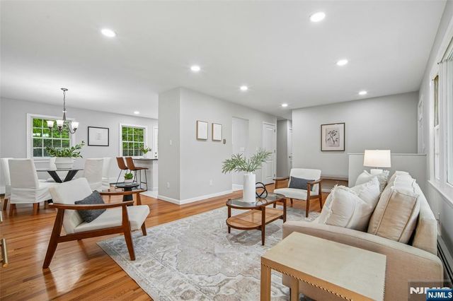900 Hillsdale Avenue, Hillsdale, NJ 07642