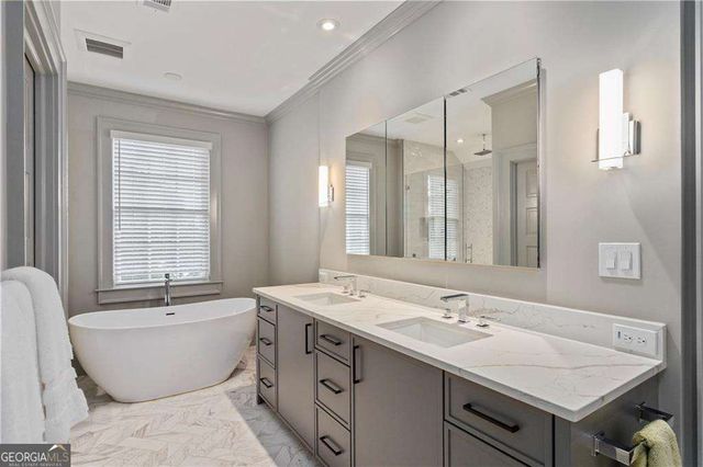 219 Little John Trail NE, Atlanta, GA 30309