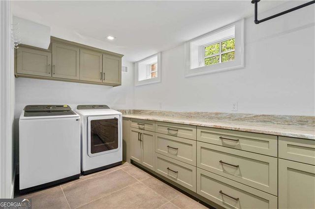 219 Little John Trail NE, Atlanta, GA 30309