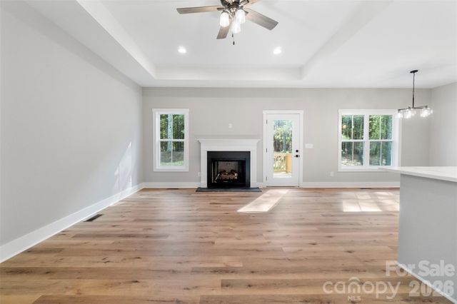 185 Shagbark Court, West End, NC 27376