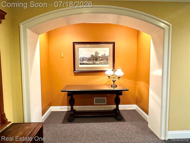 1793 Skyline Drive, Rochester Hills, MI 48306