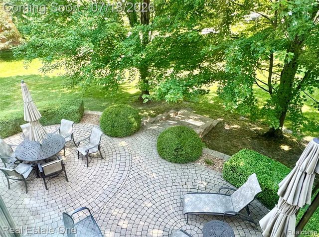 1793 Skyline Drive, Rochester Hills, MI 48306