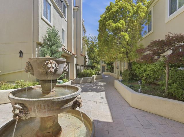 88 17th Avenue 109, San Mateo, CA 94402