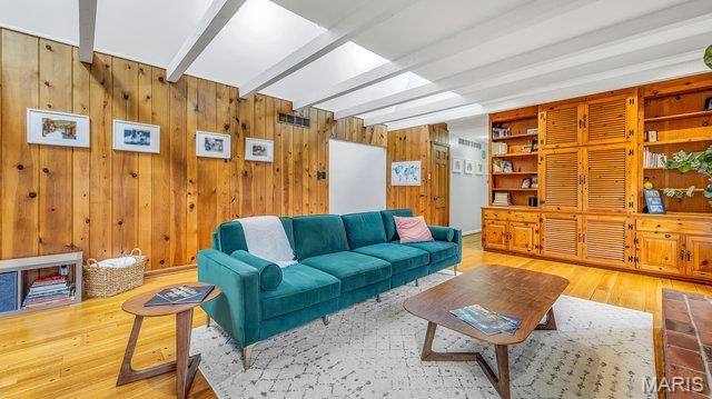 10 Ladue Frst, St Louis, MO 63124