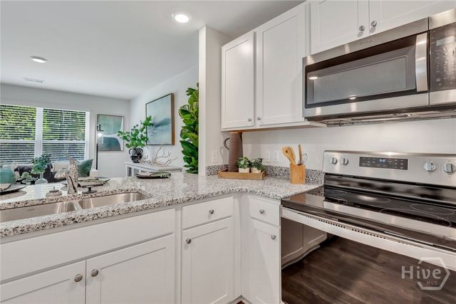 104 Coneflower Road, Bloomingdale, GA 31302