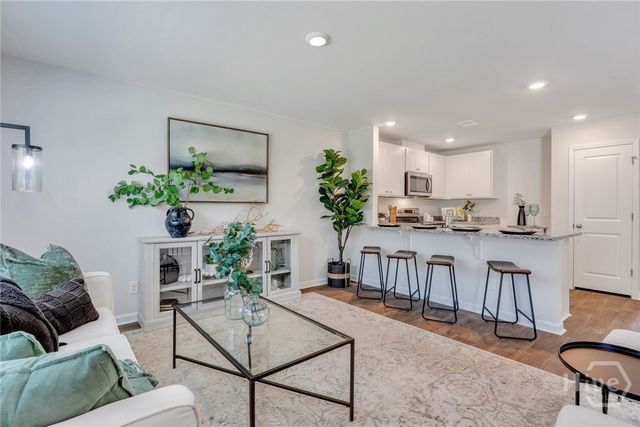 104 Coneflower Road, Bloomingdale, GA 31302