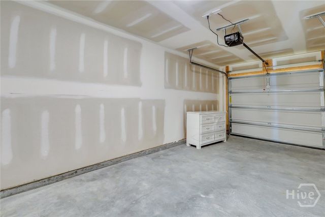 104 Coneflower Road, Bloomingdale, GA 31302