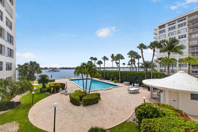 2800 N Flagler Drive 202, West Palm Beach, FL 33407