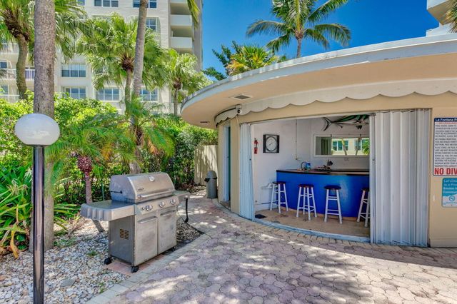 2800 N Flagler Drive 202, West Palm Beach, FL 33407