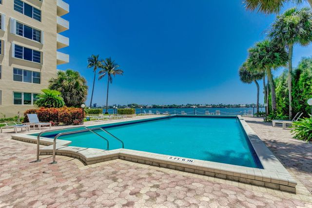 2800 N Flagler Drive 202, West Palm Beach, FL 33407