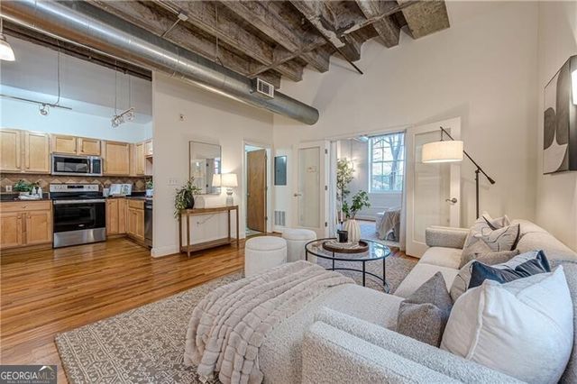 1801 Liberty Lane, Roswell, GA 30075