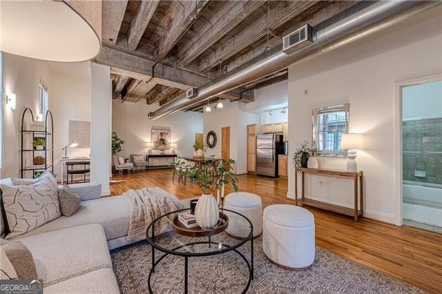 1801 Liberty Lane, Roswell, GA 30075