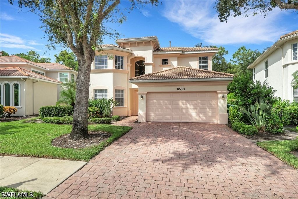 12731 Aviano DR, Naples, FL 34105
