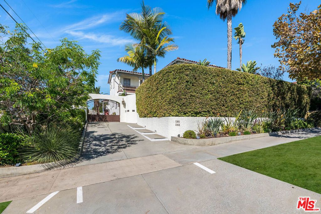 1361 S Tremaine Avenue, Los Angeles, CA 90019 — photo 3