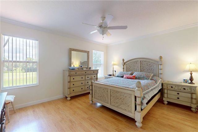 235 Grand Royale Circle 204, Vero Beach, FL 32962