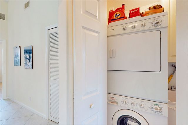235 Grand Royale Circle 204, Vero Beach, FL 32962