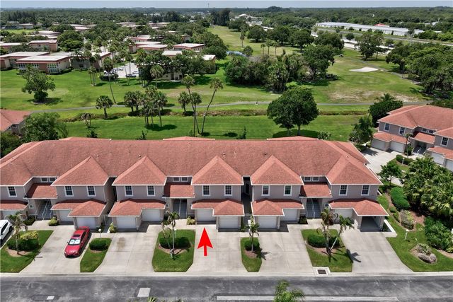235 Grand Royale Circle 204, Vero Beach, FL 32962