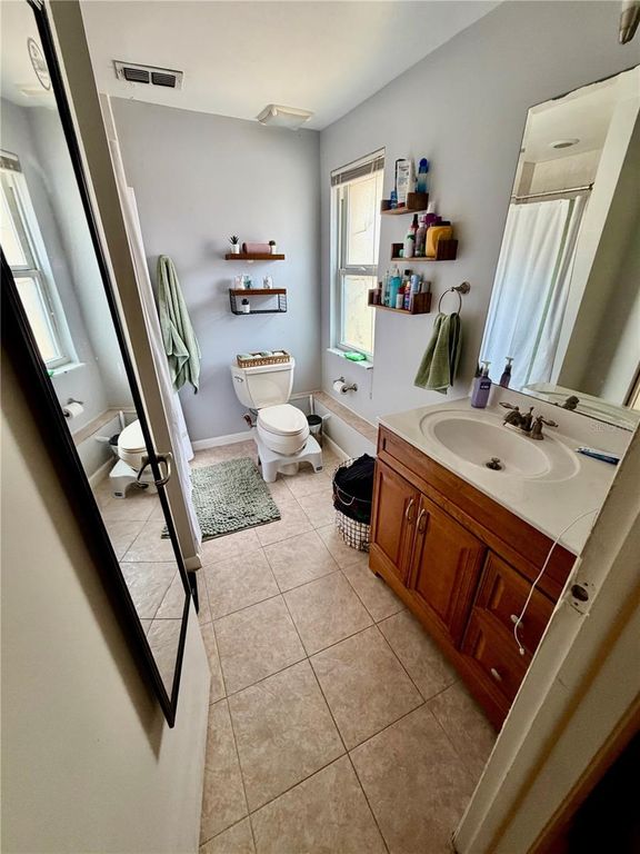 Image 18 of property listing at 15116 TRAIL CREEK PLACE, Tampa, FL 33625