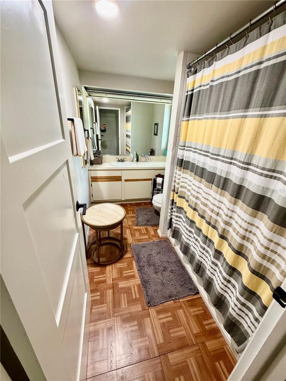 Image 21 of property listing at 15116 TRAIL CREEK PLACE, Tampa, FL 33625