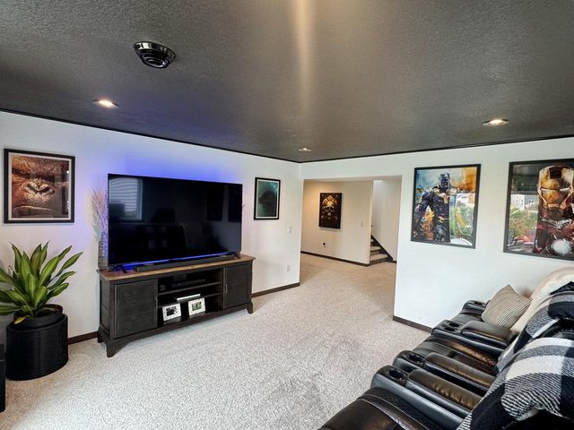727 Drumlin DRIVE, Kewaskum, WI 53040