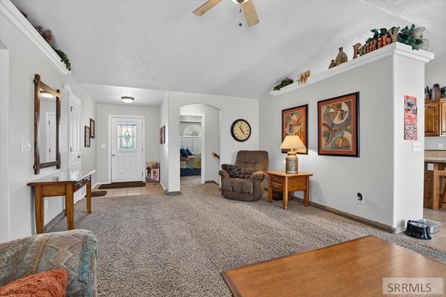 265 La Montagna Strada, Pocatello, ID 83201
