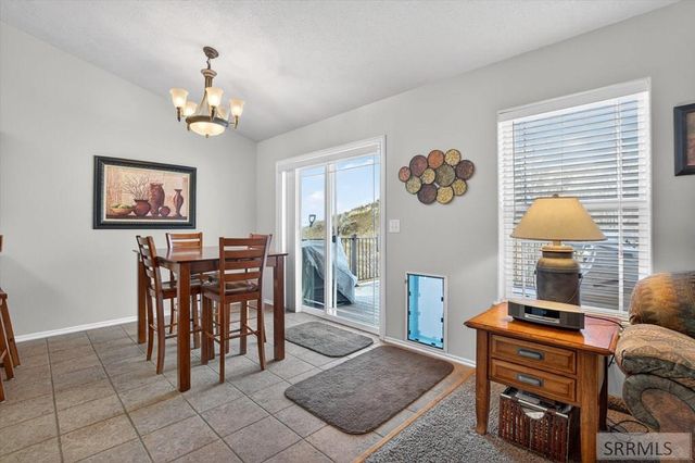 265 La Montagna Strada, Pocatello, ID 83201