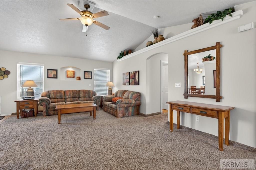 Image 10 of property listing at 265 La Montagna Strada, Pocatello, ID 83201